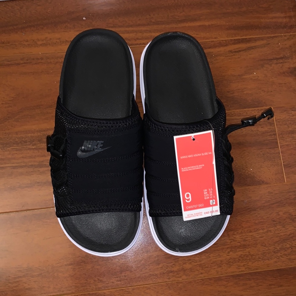 Nike asuna slides, brand new, women’s size 9